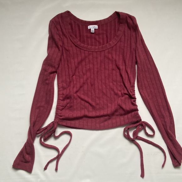 Love,fire pink tie on the side long sleeve shirt  Size Small - Picture 2 of 4